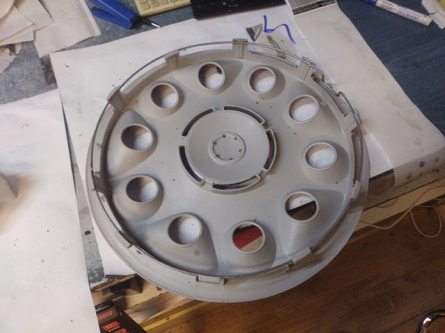 bontott ALFA ROMEO 147 Dísztárcsa (1 db)