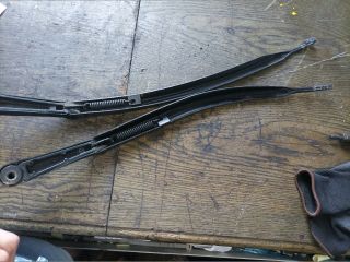 bontott ALFA ROMEO 147 Első Ablaktörlő Kar