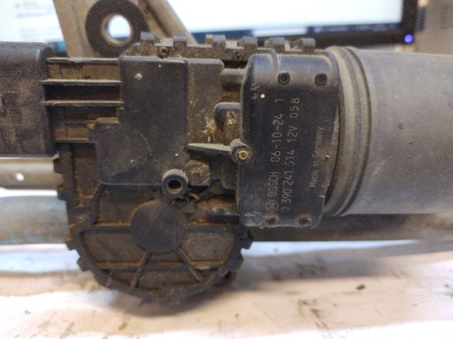 bontott ALFA ROMEO 147 Első Ablaktörlő Szerkezet Motorral