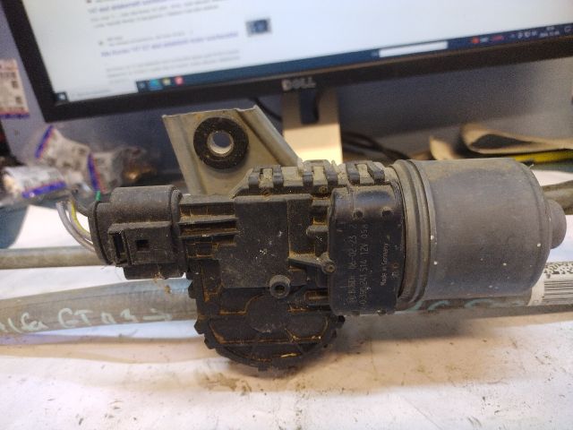 bontott ALFA ROMEO 147 Első Ablaktörlő Szerkezet Motorral