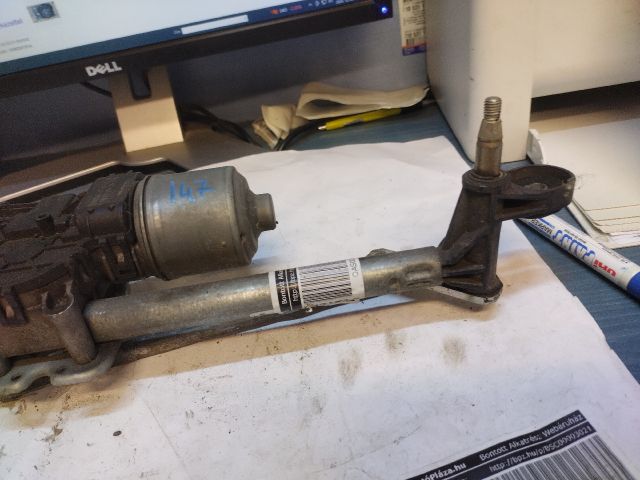 bontott ALFA ROMEO 147 Első Ablaktörlő Szerkezet Motorral