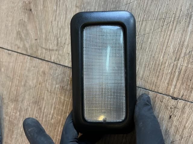 bontott ALFA ROMEO 147 Első Beltér Világítás Keret