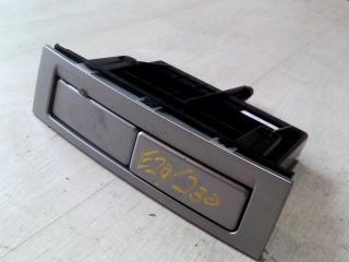 bontott ALFA ROMEO 147 Első Hamutartó