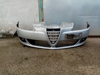 bontott ALFA ROMEO 147 Első Lökhárító (Részeivel)