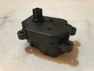 bontott ALFA ROMEO 147 Fűtés Állító Motor