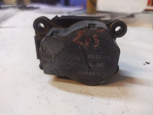 bontott ALFA ROMEO 147 Fűtés Állító Motor