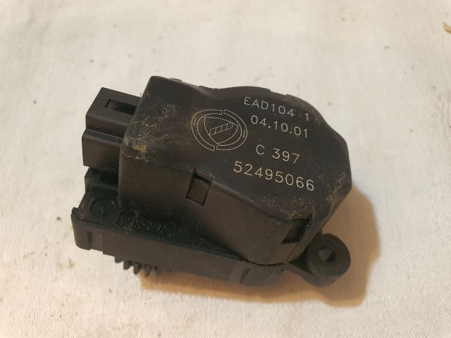 bontott ALFA ROMEO 147 Fűtés Állító Motor