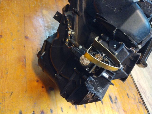 bontott ALFA ROMEO 147 Fűtés Box