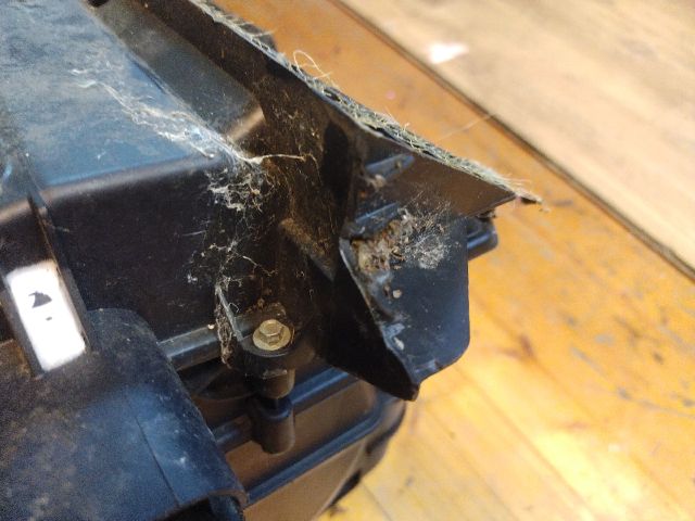 bontott ALFA ROMEO 147 Fűtés Box