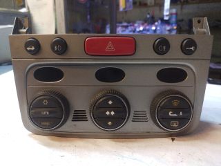 bontott ALFA ROMEO 147 Fűtéskapcsoló (digit klímás)