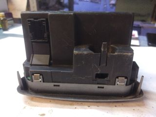 bontott ALFA ROMEO 147 Fűtéskapcsoló (digit klímás)