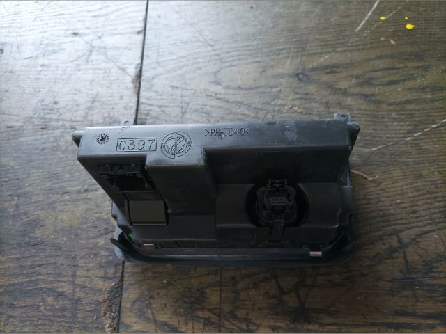 bontott ALFA ROMEO 147 Fűtéskapcsoló (digit klímás)