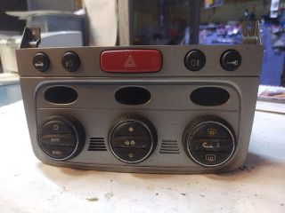 bontott ALFA ROMEO 147 Fűtéskapcsoló (digit klímás)