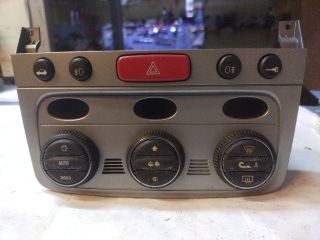 bontott ALFA ROMEO 147 Fűtéskapcsoló (digit klímás)
