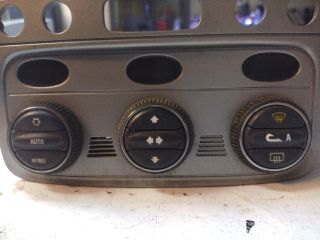 bontott ALFA ROMEO 147 Fűtéskapcsoló (digit klímás)