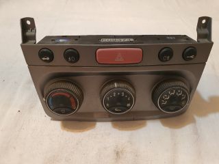bontott ALFA ROMEO 147 Fűtéskapcsoló (manuális klímás)