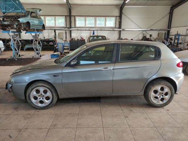 bontott ALFA ROMEO 147 Hátsó Ablaktörlő Kar