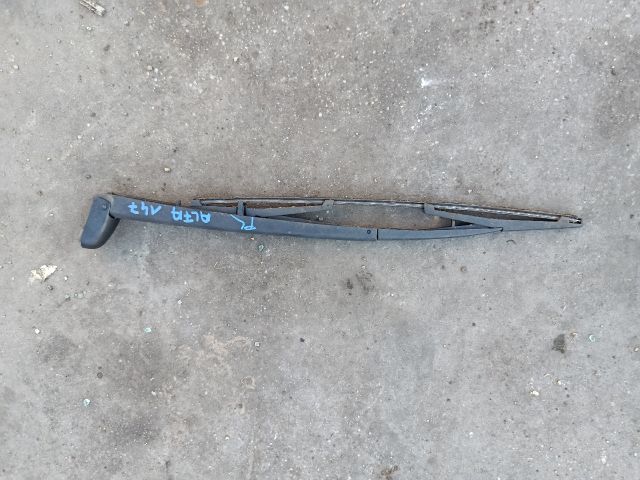 bontott ALFA ROMEO 147 Hátsó Ablaktörlő Kar