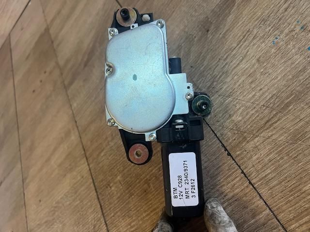 bontott ALFA ROMEO 147 Hátsó Ablaktörlő Motor