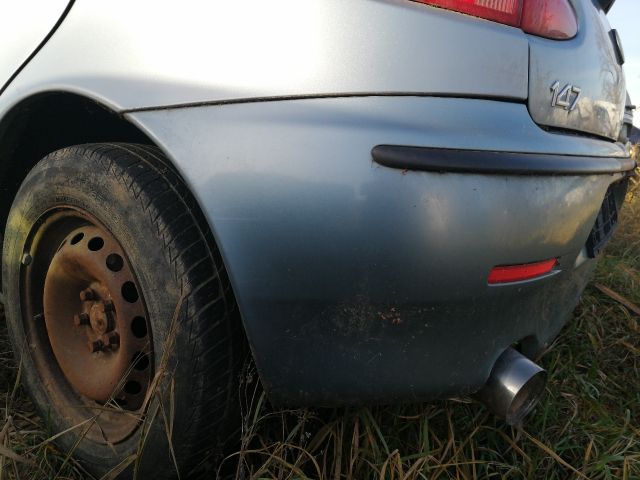 bontott ALFA ROMEO 147 Hátsó Lökhárító (Részeivel)