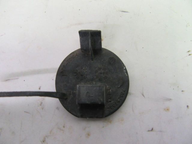 bontott ALFA ROMEO 147 Hátsó Vonószem Burkolat