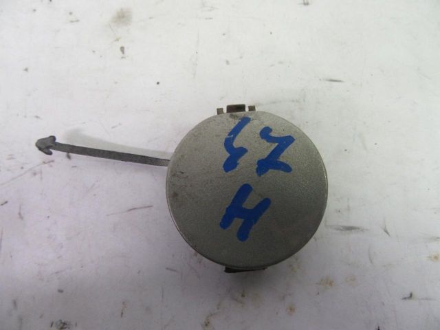 bontott ALFA ROMEO 147 Hátsó Vonószem Burkolat