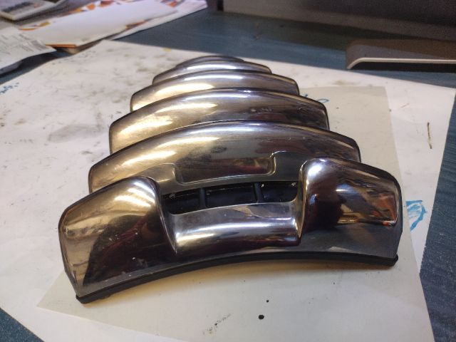 bontott ALFA ROMEO 147 Hűtőrács