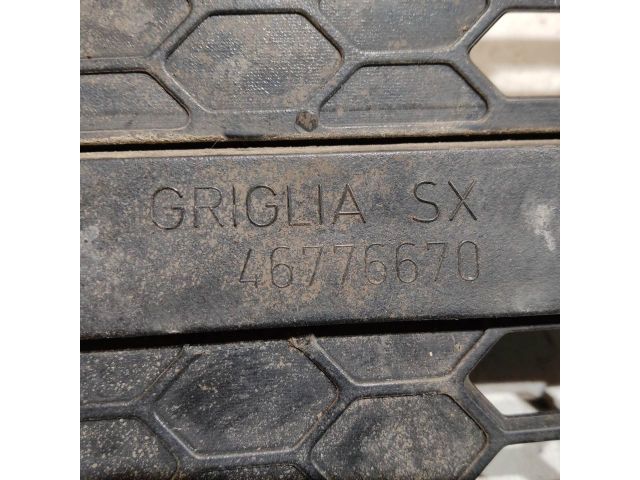 bontott ALFA ROMEO 147 Hűtőrács