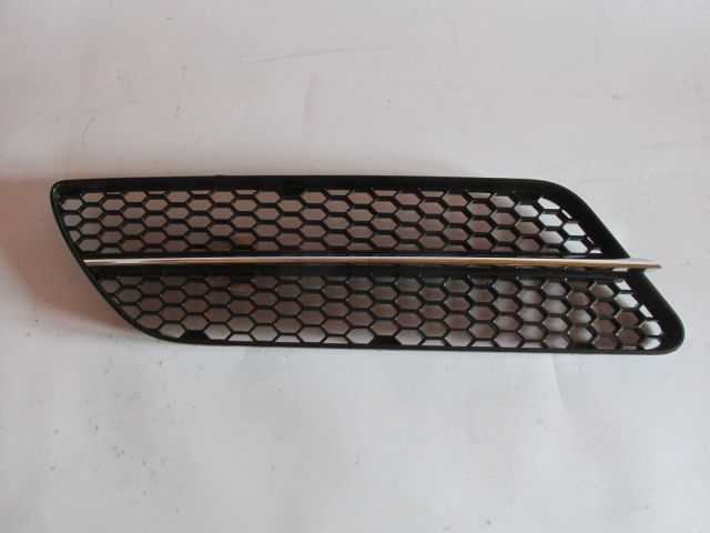 bontott ALFA ROMEO 147 Hűtőrács