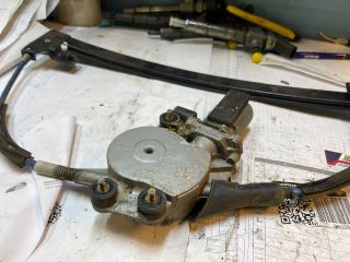 bontott ALFA ROMEO 147 Jobb első Ablakemelő Szerkezet (Elektromos)