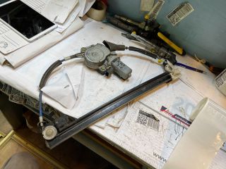 bontott ALFA ROMEO 147 Jobb első Ablakemelő Szerkezet (Elektromos)