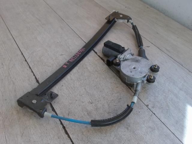 bontott ALFA ROMEO 147 Jobb első Ablakemelő Szerkezet (Elektromos)