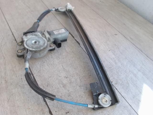 bontott ALFA ROMEO 147 Jobb első Ablakemelő Szerkezet (Elektromos)