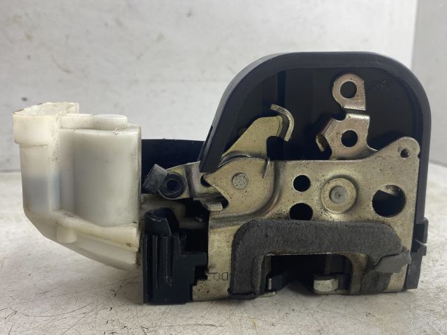 bontott ALFA ROMEO 147 Jobb első Ajtózár