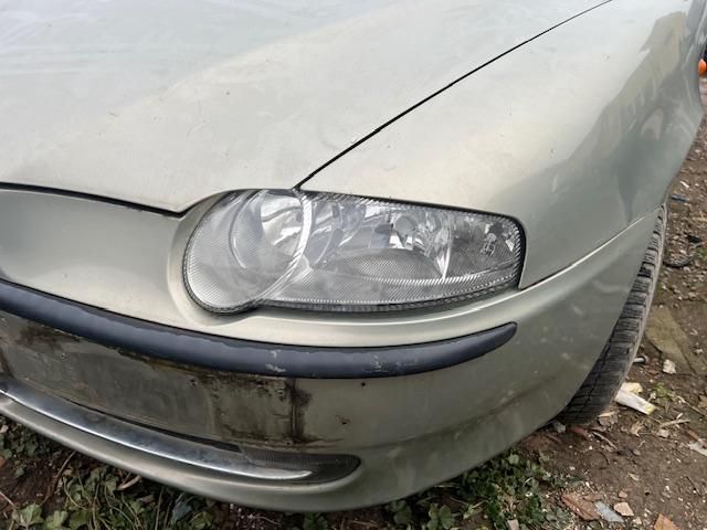 bontott ALFA ROMEO 147 Jobb Fényszóró