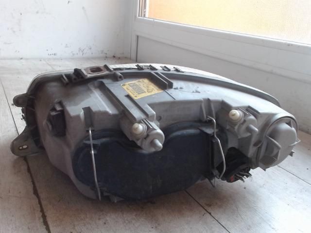 bontott ALFA ROMEO 147 Jobb Fényszóró