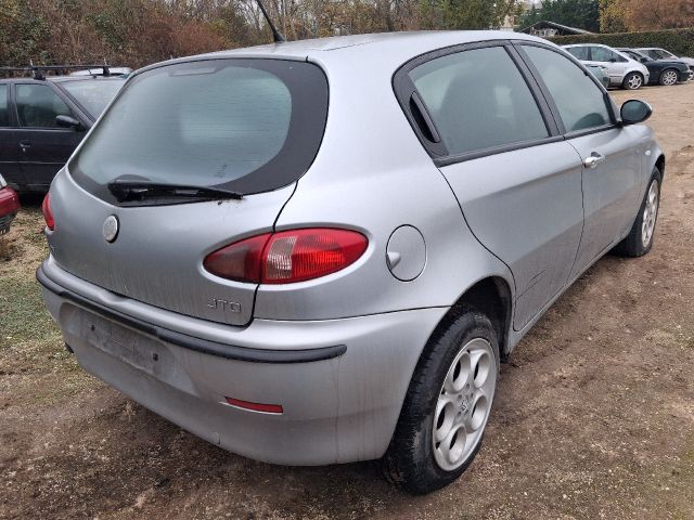bontott ALFA ROMEO 147 Jobb hátsó Gólyaláb (Lengécsillapító, Rugó)