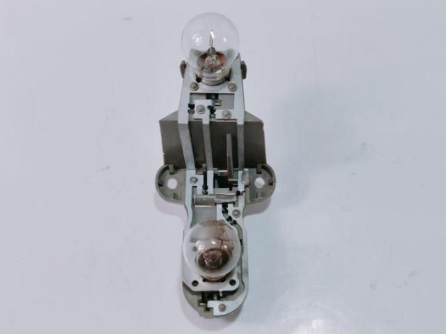 bontott ALFA ROMEO 147 Jobb Hátsó Lámpa Foglalat