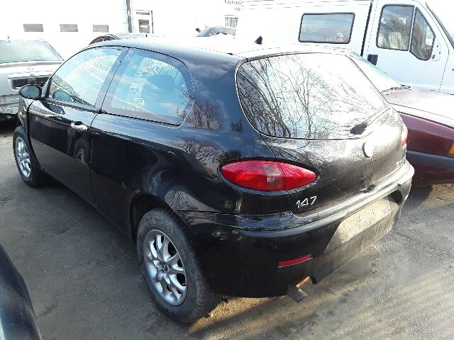 bontott ALFA ROMEO 147 Jobb Hátsó Lámpa