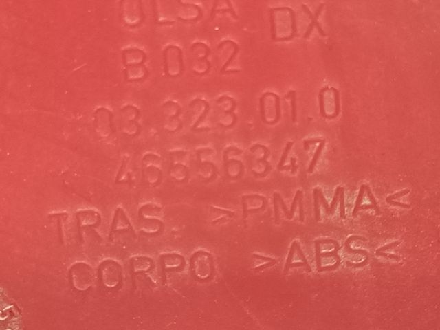 bontott ALFA ROMEO 147 Jobb Külső Hátsó Lámpa