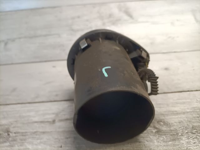 bontott ALFA ROMEO 147 Jobb Szellőző