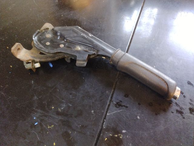 bontott ALFA ROMEO 147 Kézifék Kar