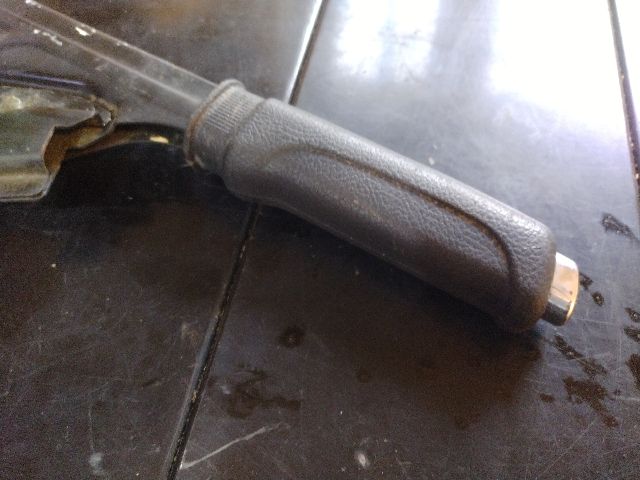 bontott ALFA ROMEO 147 Kézifék Kar