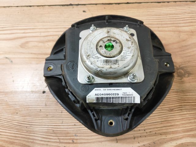 bontott ALFA ROMEO 147 Kormánylégzsák