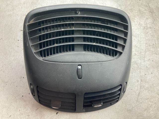 bontott ALFA ROMEO 147 Középső Szellőző