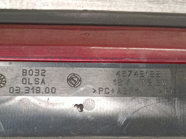 bontott ALFA ROMEO 147 Pótféklámpa