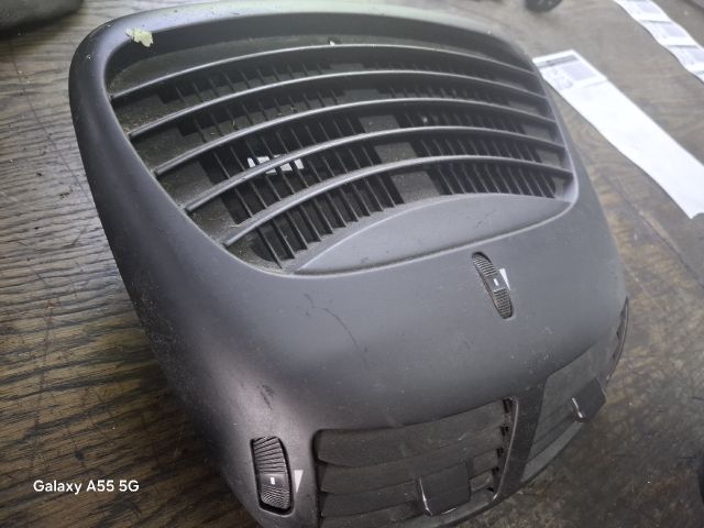 bontott ALFA ROMEO 147 Szellőző Szett