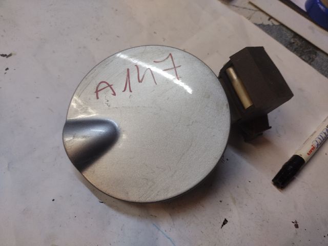 bontott ALFA ROMEO 147 Tankajtó