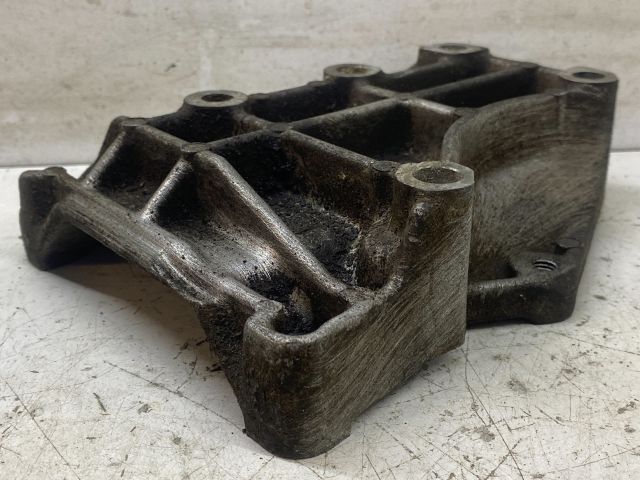 bontott ALFA ROMEO 147 Tartó Bak