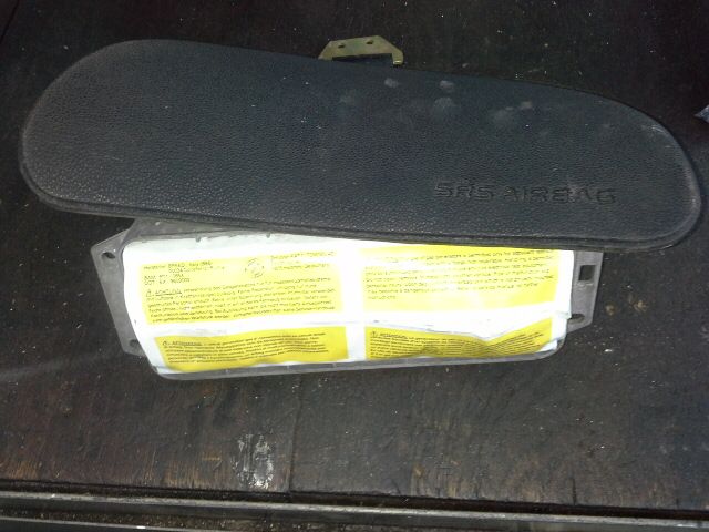 bontott ALFA ROMEO 147 Utasoldali Légzsák